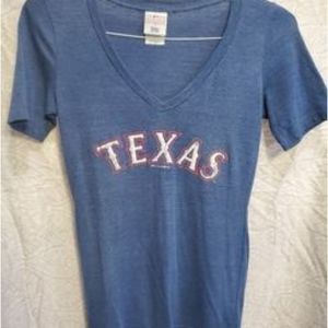 Texas Rangers soft logo‎ tee shirt

Small